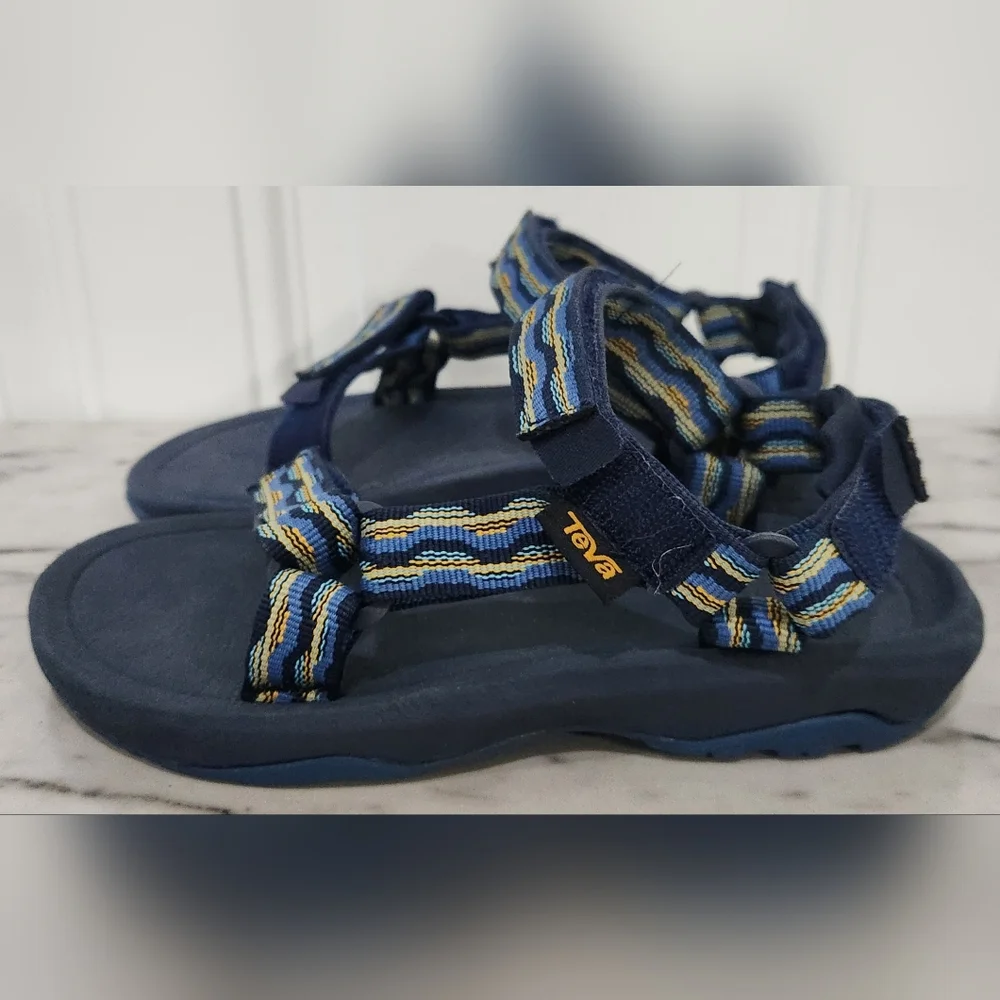 Teva blue triple velcro strap kid's sandals Size 13